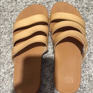 Reef Women's Light Brown Sandals
